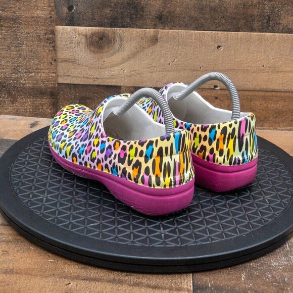 CROCS NERIA PRO II X LISA FRANK MULTICOLOR CHEETAH PRINT CLOGS SLIP ON SIZE 7 - Picture 6 of 9
